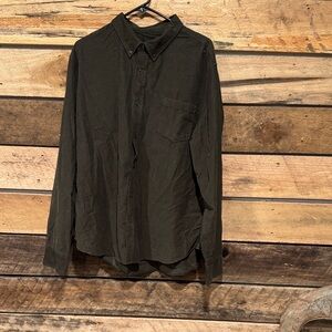 14th & Union Olive Button Down Shirt